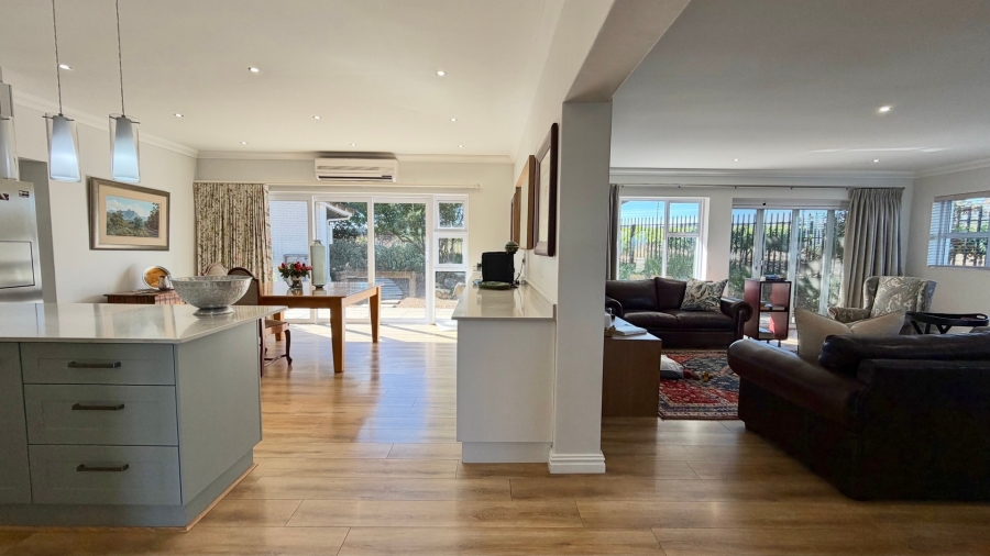 Commercial Property for Sale in Stellenbosch Farms Western Cape